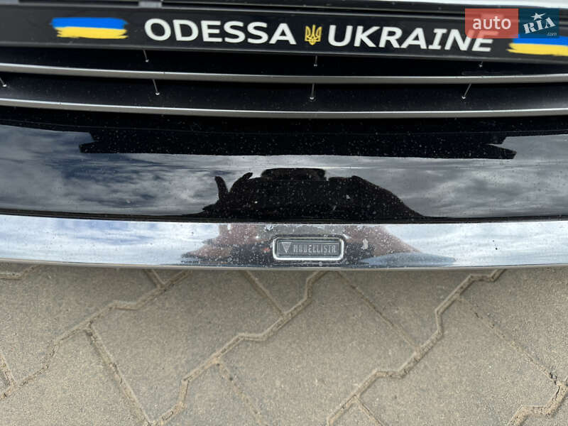 Седан Toyota Camry 2017 в Одессе