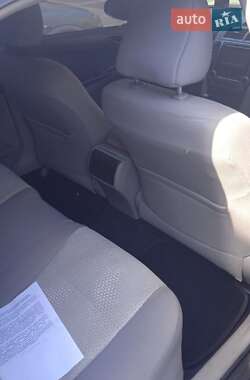 Седан Toyota Camry 2012 в Кропивницком