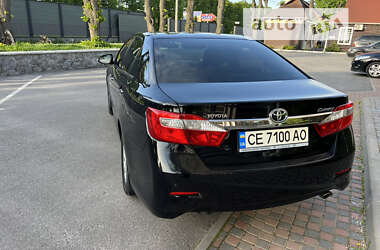 Седан Toyota Camry 2012 в Виннице