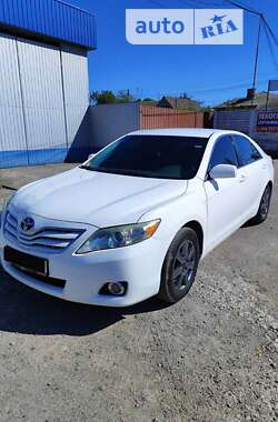 Седан Toyota Camry 2011 в Виннице