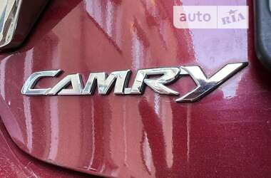 Седан Toyota Camry 2016 в Виннице