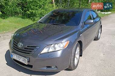 Седан Toyota Camry 2006 в Чубинском