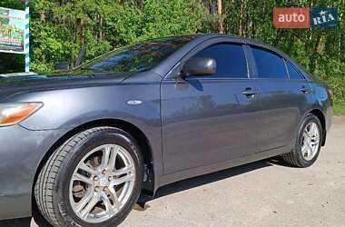 Седан Toyota Camry 2006 в Чубинском