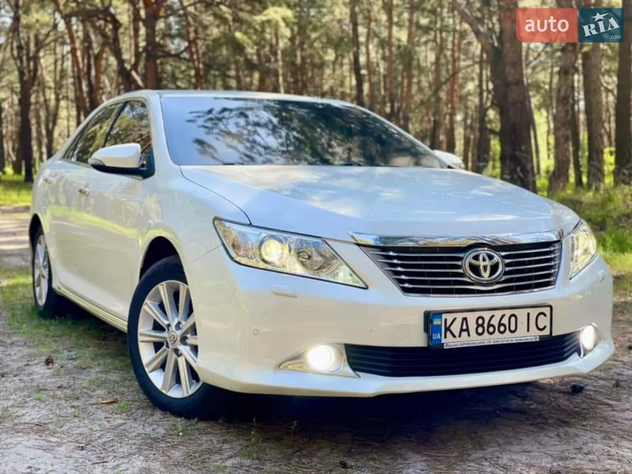 2013 Toyota Camry - мініатюра 18