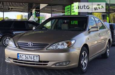 Седан Toyota Camry 2003 в Луцке