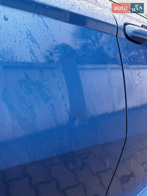 Седан Toyota Camry 2018 в Чернівцях