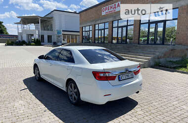 Седан Toyota Camry 2011 в Снятині