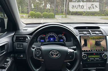 Седан Toyota Camry 2012 в Киеве