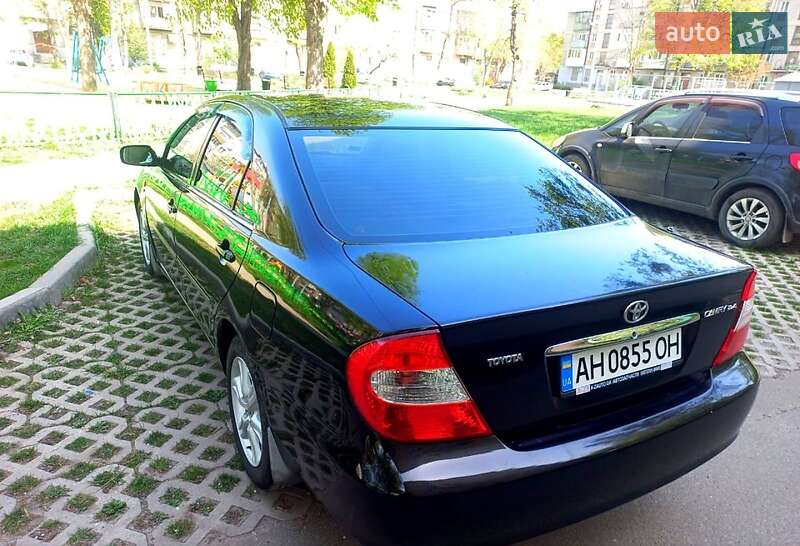 Седан Toyota Camry 2003 в Городище