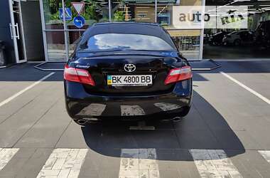 Седан Toyota Camry 2007 в Луцке