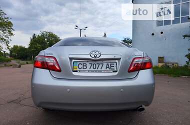 Седан Toyota Camry 2008 в Чернигове