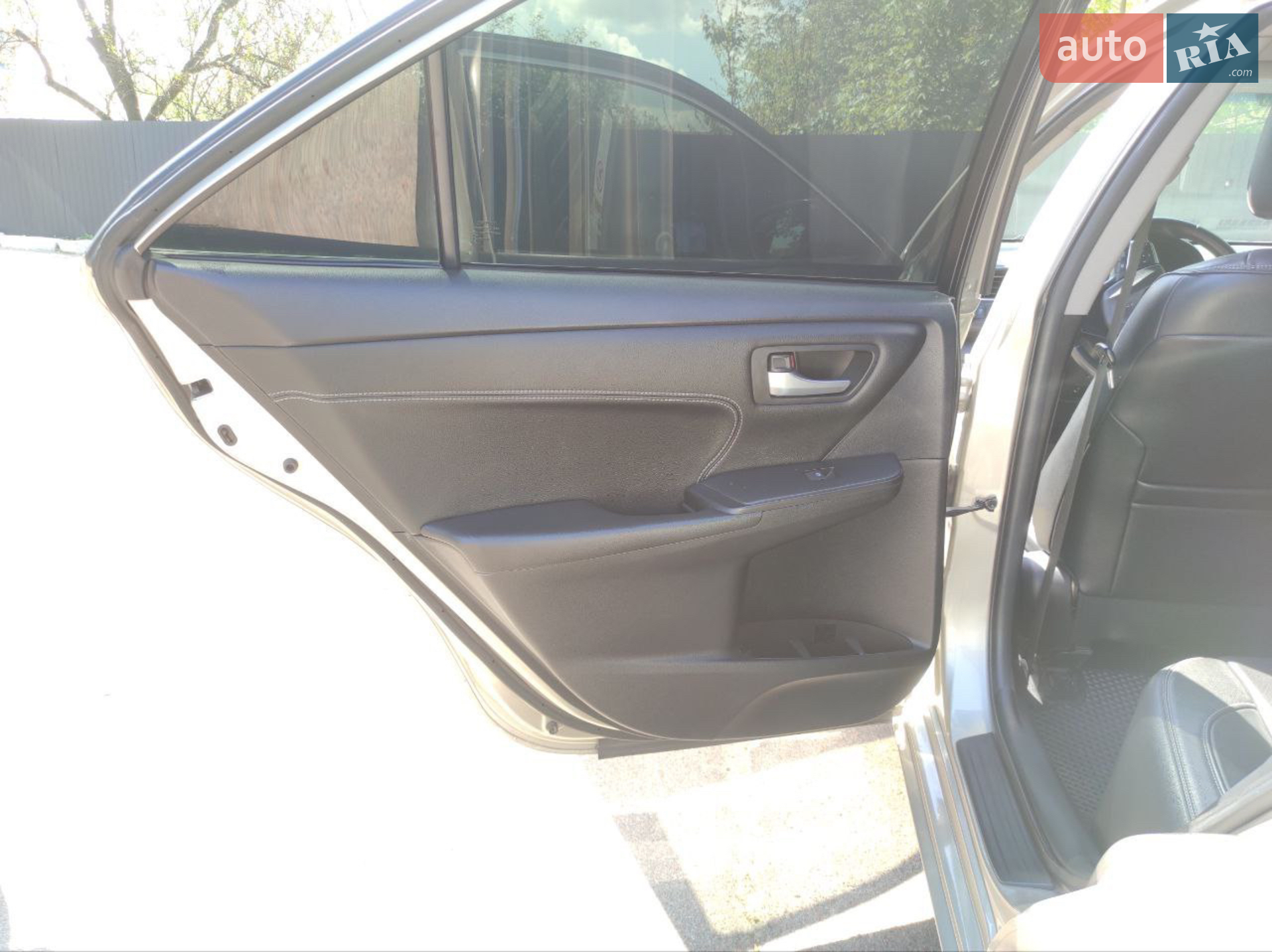 2014 Toyota Camry - мініатюра 11