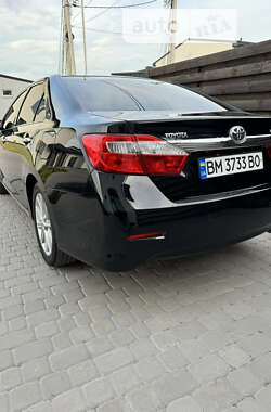 Седан Toyota Camry 2011 в Киеве