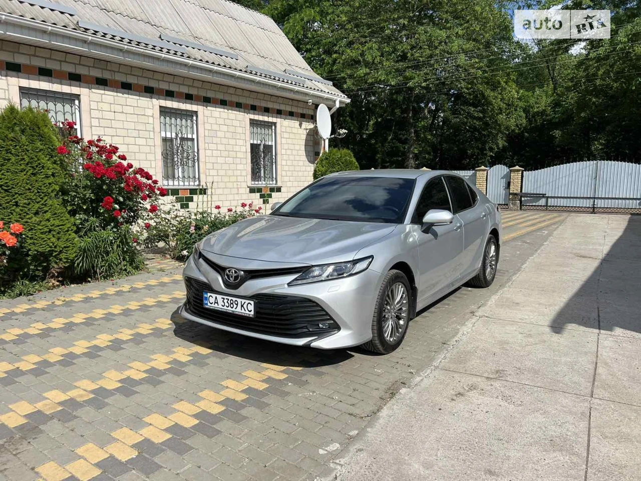 2017 Toyota Camry - мініатюра 16
