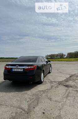 Седан Toyota Camry 2012 в Врадіївці