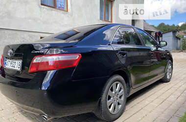 Седан Toyota Camry 2008 в Тисмениці