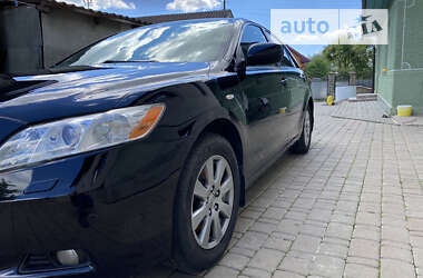 Седан Toyota Camry 2008 в Тисмениці