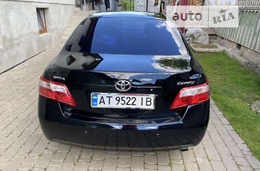 Седан Toyota Camry 2008 в Тисмениці