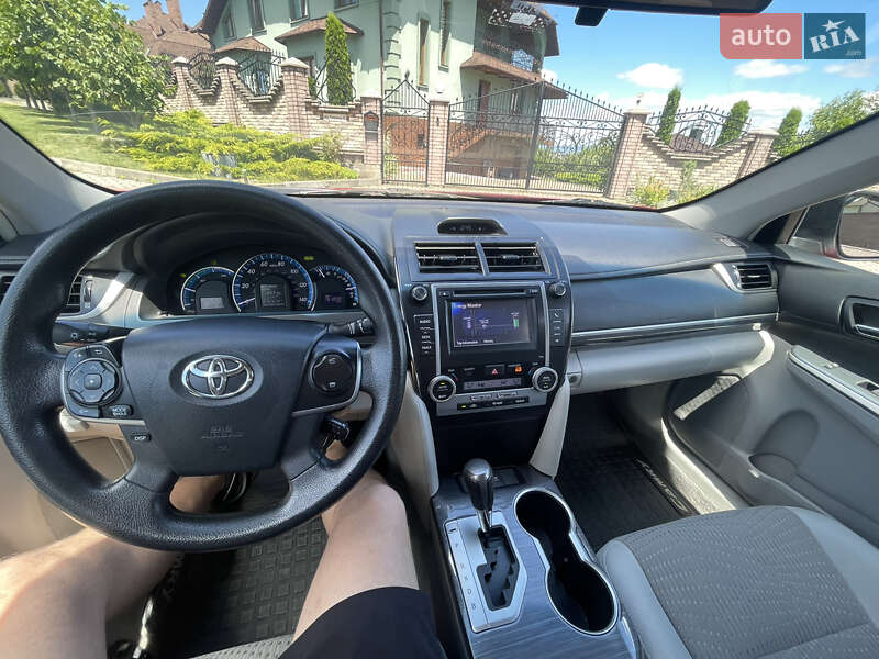 Седан Toyota Camry 2013 в Черновцах фото 13 Седан Toyota Camry 2013 в Черновцах