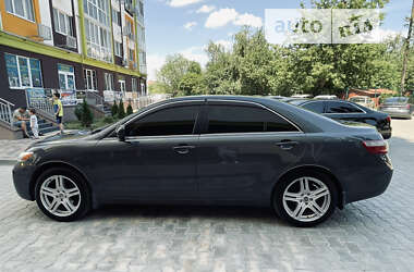 Седан Toyota Camry 2006 в Полтаве