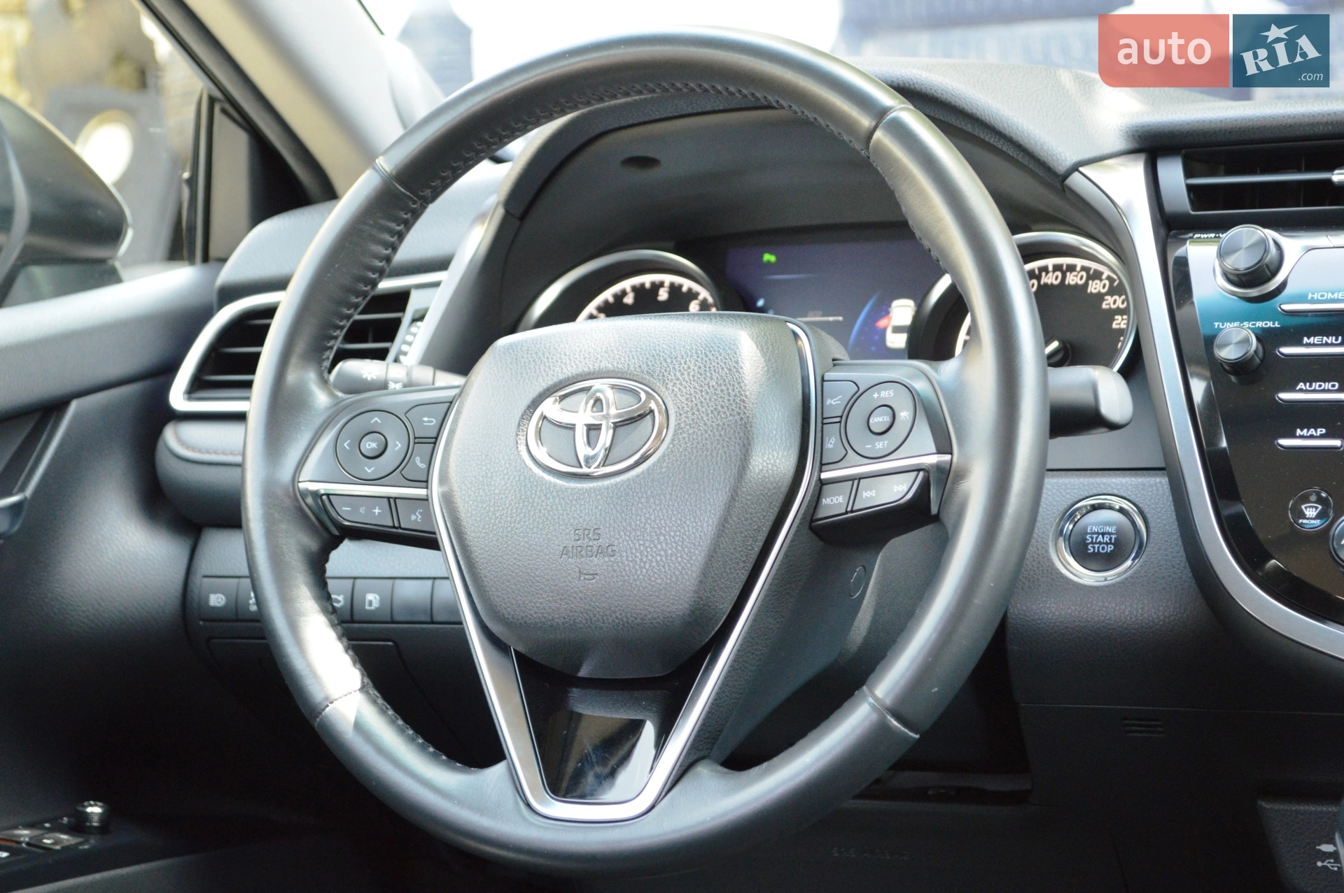 2018 Toyota Camry - мініатюра 25