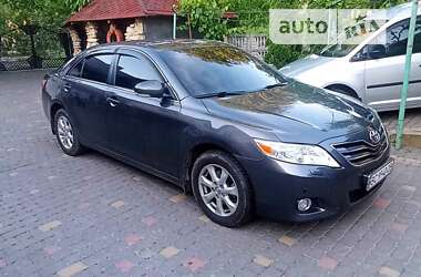 Седан Toyota Camry 2009 в Львове