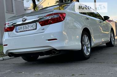 Седан Toyota Camry 2012 в Кам'янському