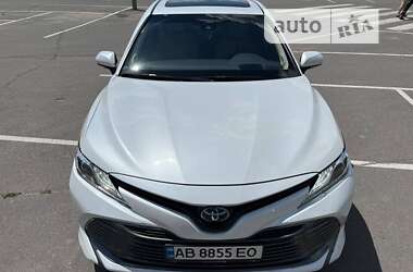 Седан Toyota Camry 2020 в Вінниці