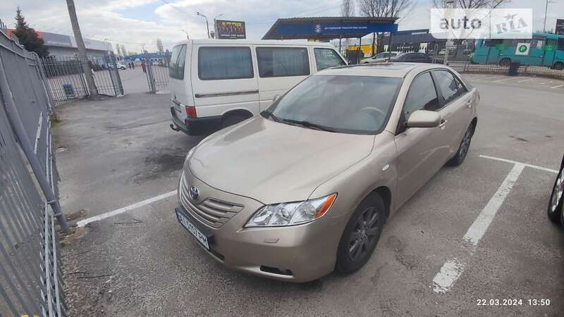 Toyota Camry 2007