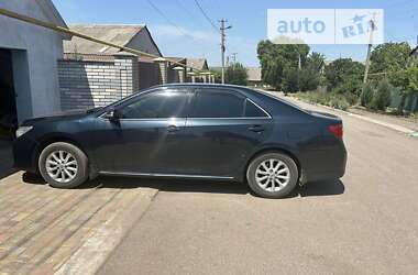 Седан Toyota Camry 2013 в Константиновке