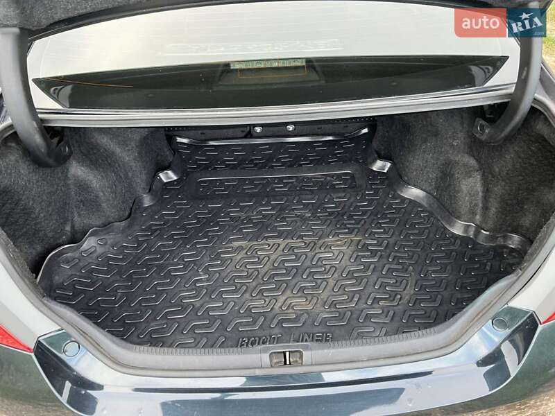 Седан Toyota Camry 2014 в Харкові