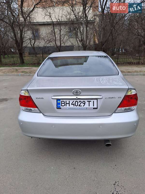 Седан Toyota Camry 2005 в Одессе