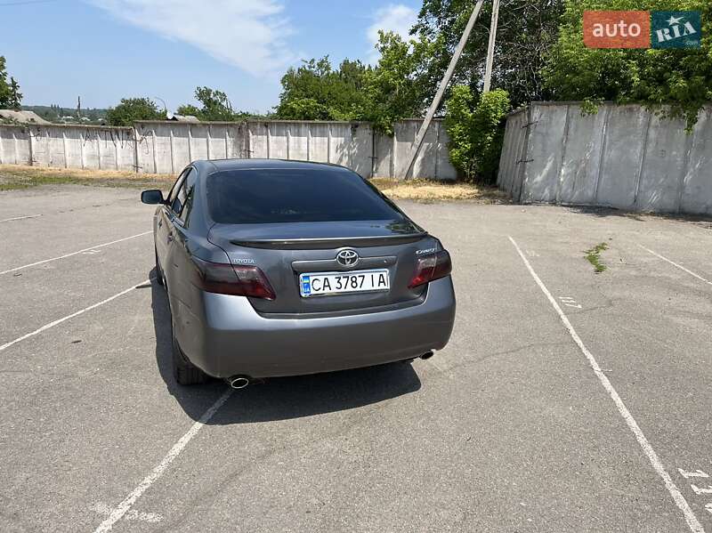Седан Toyota Camry 2006 в Маньківці