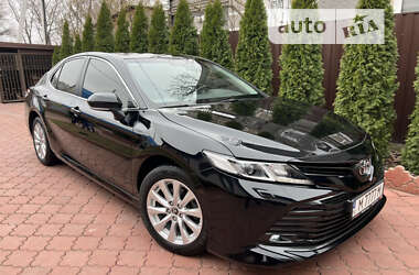 Седан Toyota Camry 2019 в Броварах