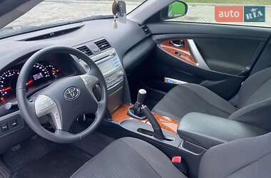 Седан Toyota Camry 2011 в Козове