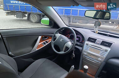 Седан Toyota Camry 2011 в Козове