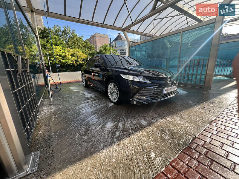 Седан Toyota Camry 2020 в Одесі