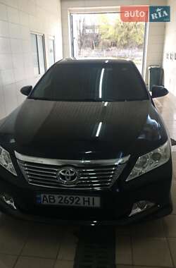 Седан Toyota Camry 2014 в 