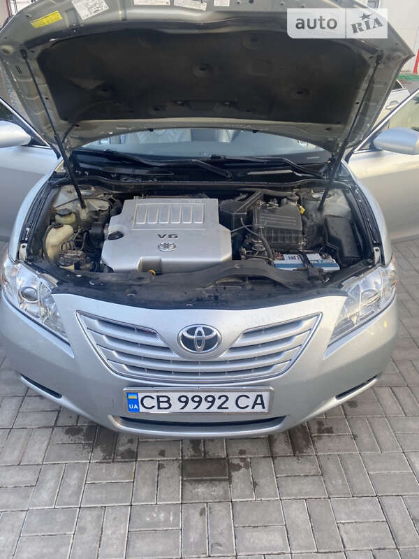 Седан Toyota Camry 2006 в Прилуках