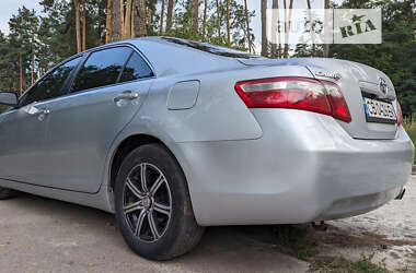 Седан Toyota Camry 2007 в Чернігові