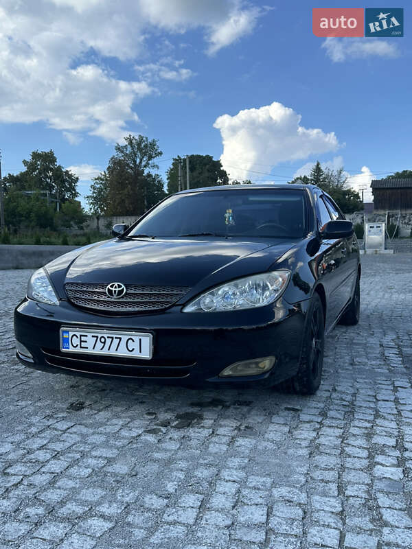 Седан Toyota Camry 2003 в Кельменцях