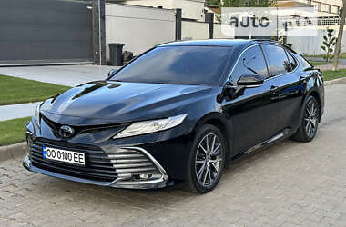 Седан Toyota Camry 2021 в Одессе