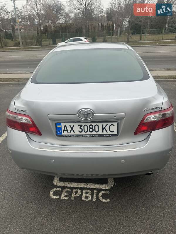 Седан Toyota Camry 2008 в Харкові