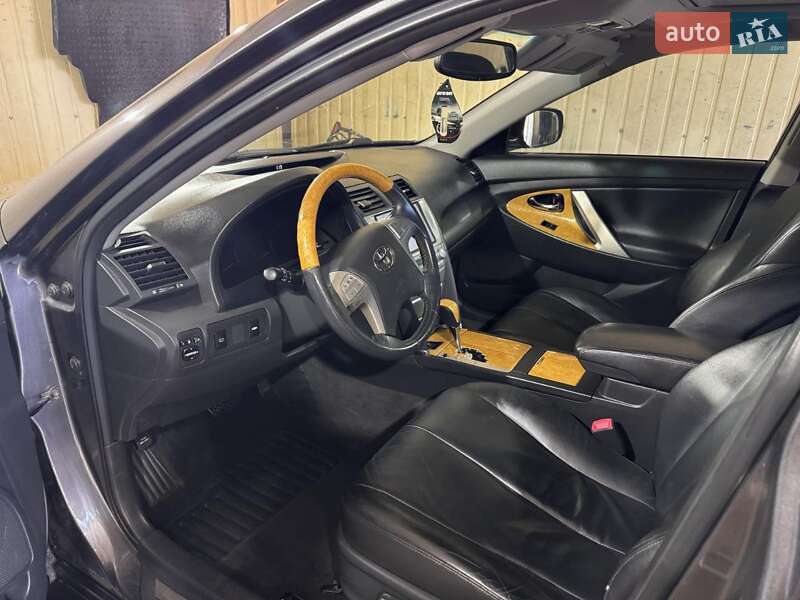 Седан Toyota Camry 2007 в Балті