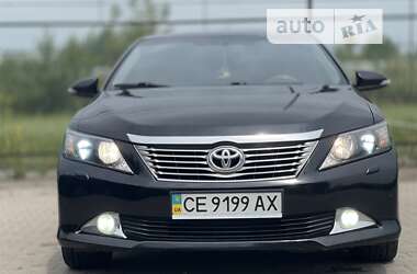 Седан Toyota Camry 2012 в Чернівцях