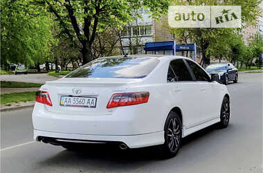 Седан Toyota Camry 2007 в Києві