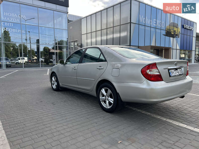 Седан Toyota Camry 2001 в Одесі