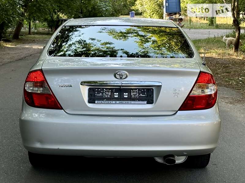 Седан Toyota Camry 2005 в Одесі