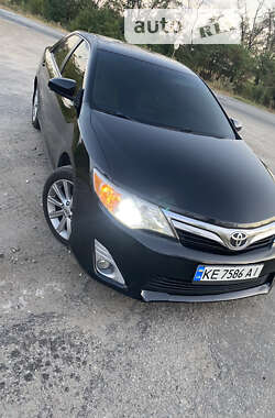 Седан Toyota Camry 2011 в Царичанці