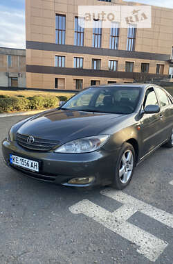 Седан Toyota Camry 2002 в Лозовой